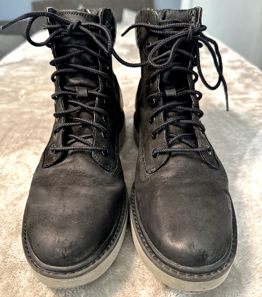 Timberland Black Nubuck Leather Snakeskin Accent Sensorflex Boots Womens 7.5